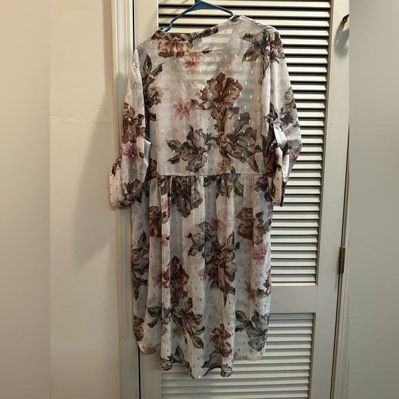 Torrid High Low Blouse - Picture 4 of 6